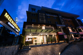 Meenakshi Inn Photo