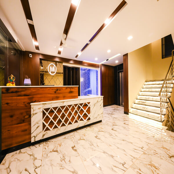 Meenakshi Inn Photo